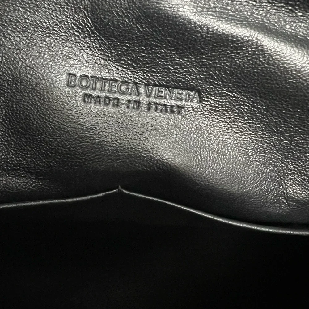 Bottega Veneta Maxi Intrecciato Triple Zip Messenger Bag - Picture 9 of 14